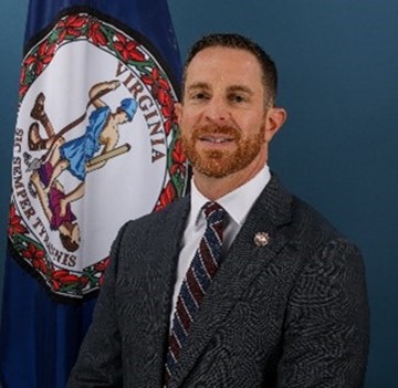 미치 멜리스 커미셔너